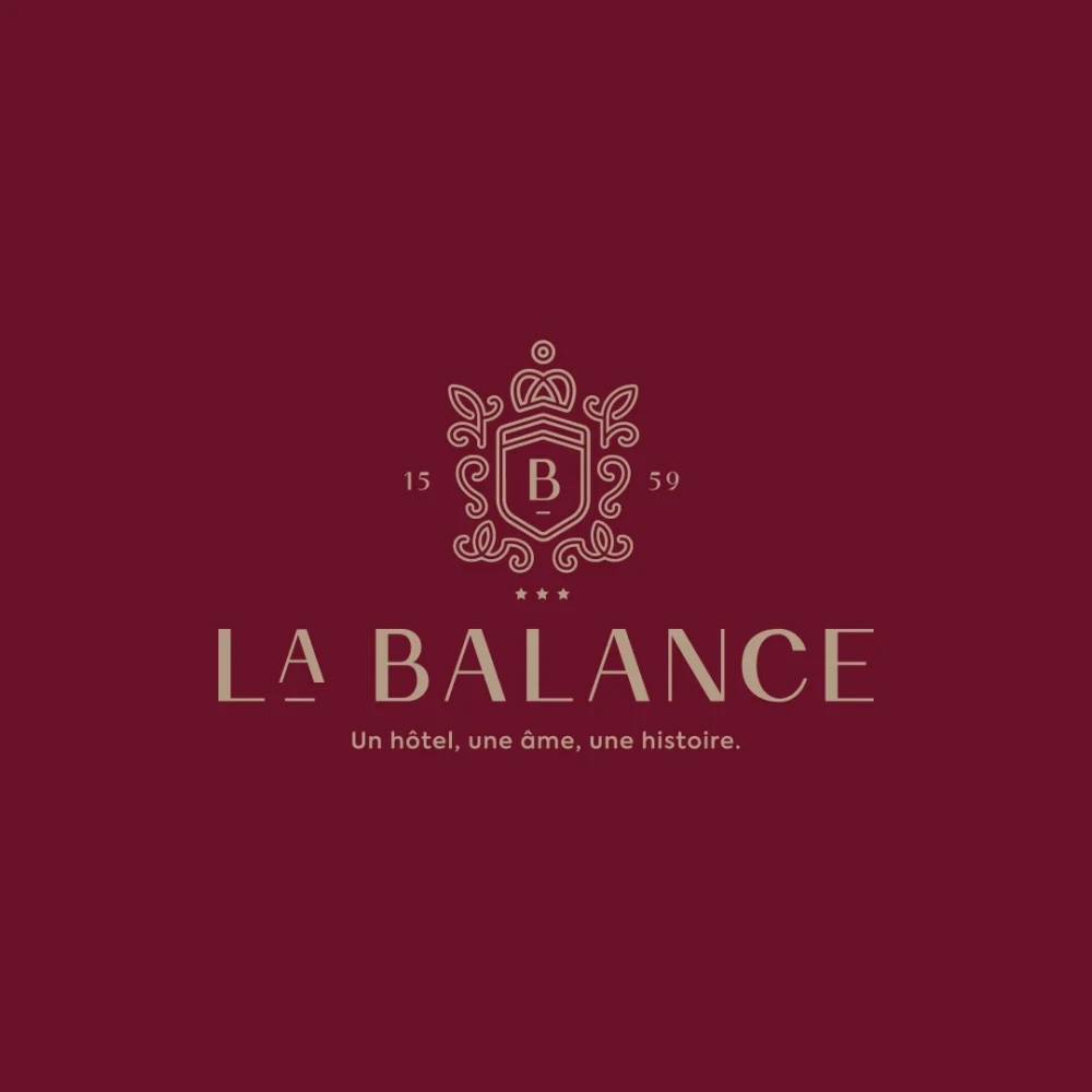Identité visuelle : Hôtel la Balance, Hôtel au passé princier